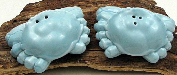 Ceramic Blue Crab S & P Set