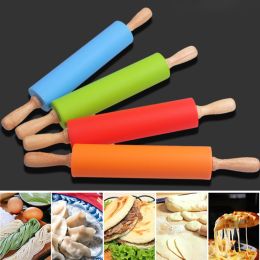 30cm Wooden Handle Silicone Rolling Pin Non-Stick Kitchen Baking Cooking Tool (Color: Green)